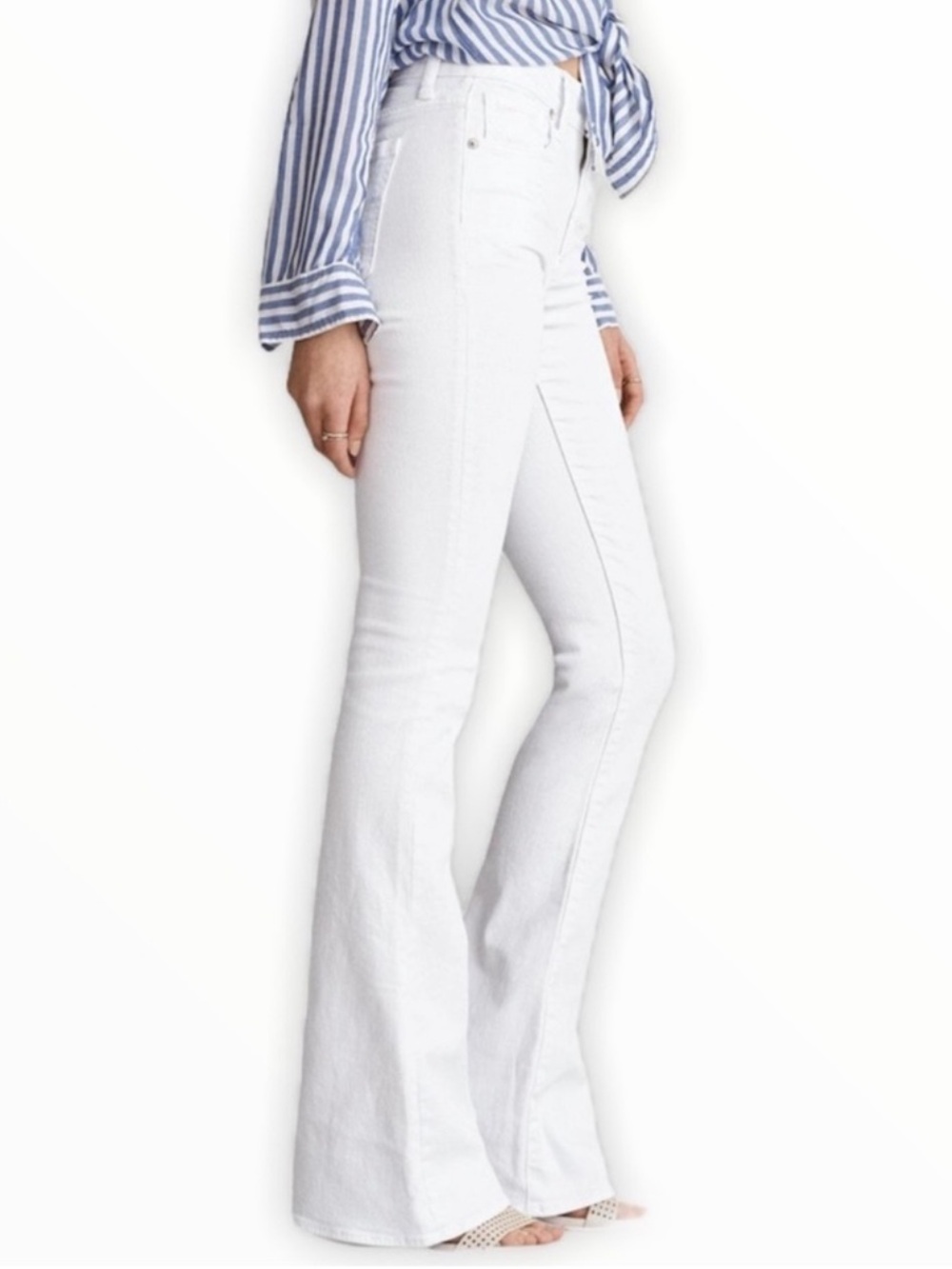 American Eagle White Highest Rise Super Stretch Flare Jeans 00